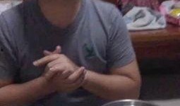 娱乐吃瓜老奶奶视频,老奶奶吃瓜视频背后的故事